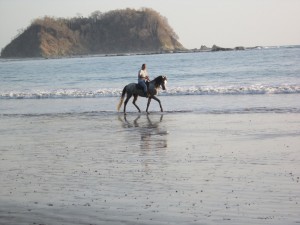 Horse and rider, Playa Samara 
